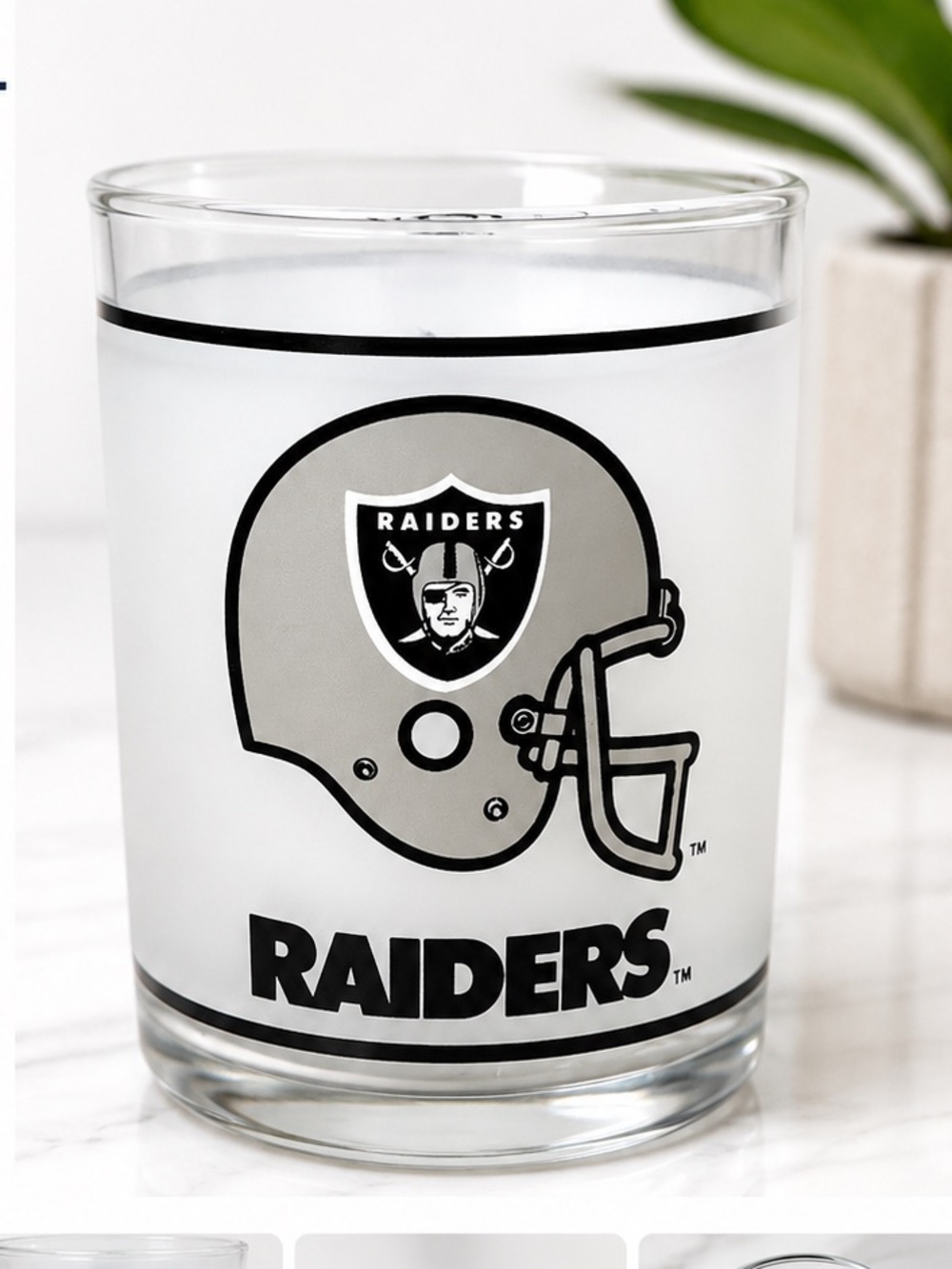 NFL Raiders Frosted cup with Black and Silver Logo